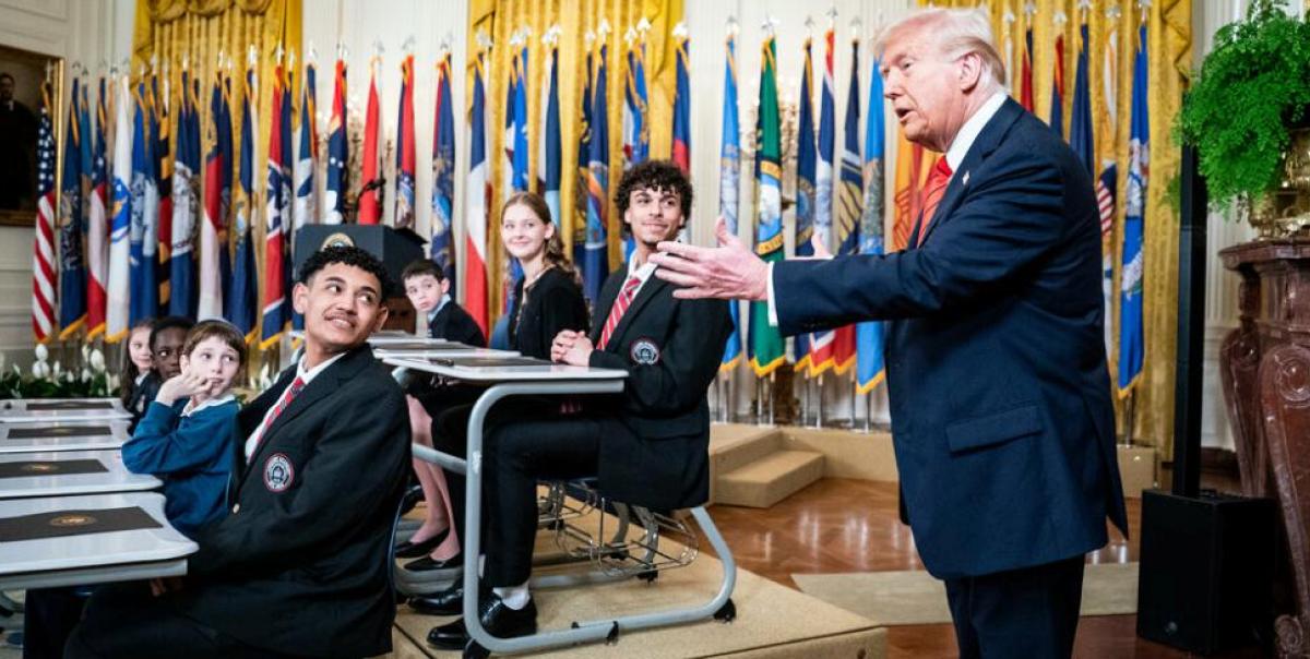 Trump'tan Eğitim Bakanlığına Radikal Müdahale: Öğrenci Kredileri ve Özel Eğitim Yetkisi Başka Kurumlara Devrediliyor 2 trumptan-egitim-bakanligina-radikal-mudahale-ogrenci-kredileri-ve-ozel-egitim-yetkisi-baska-kurumlara-devrediliyor-GTxQwhnE.jpg