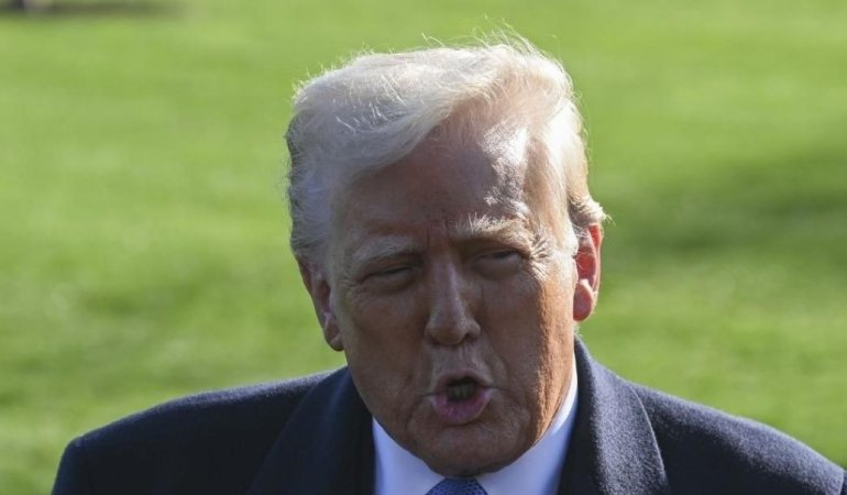 Trump’tan Venezuela’ya Sert Yaptırım Mesajı: Petrol ve Gaz İçin Ek Tarife Geliyor 1 trumptan-venezuelaya-sert-yaptirim-mesaji-petrol-ve-gaz-icin-ek-tarife-geliyor-vqDJBrYZ.jpg
