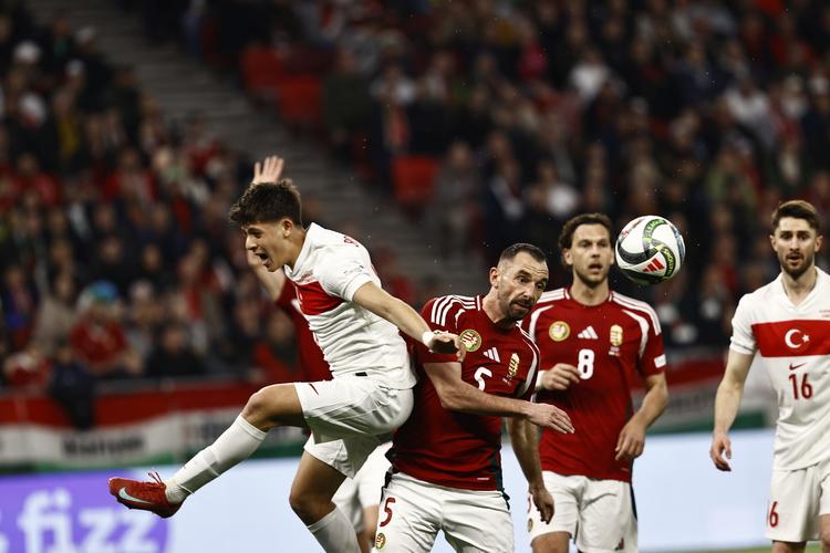 Türkiye, Macaristan'ı 3-0 Geçerek UEFA Uluslar A Ligi'ne Yükseldi! 4 Türkiye, Macaristan'ı 3-0 Geçerek UEFA Uluslar A Ligi'ne Yükseldi!