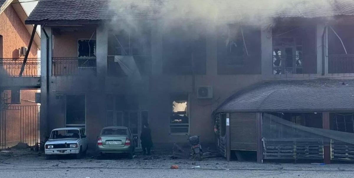ukraynanin-hersondaki-pazarinda-kanli-facia-abd-yapimi-himars-fuzeleriyle-gelen-korkunc-saldiri-4-can-Cln5z45E.jpg