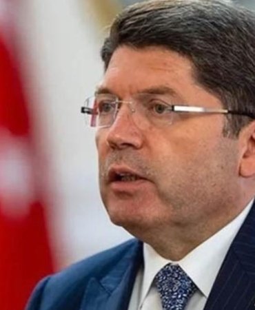 Uludağ'daki Otel Yangınında 4 Tutuklama: Bakan Tunç'tan Soruşturma Açıklaması 5 uludagdaki-otel-yangininda-4-tutuklama-bakan-tunctan-sorusturma-aciklamasi-xjYFAjpi.jpg