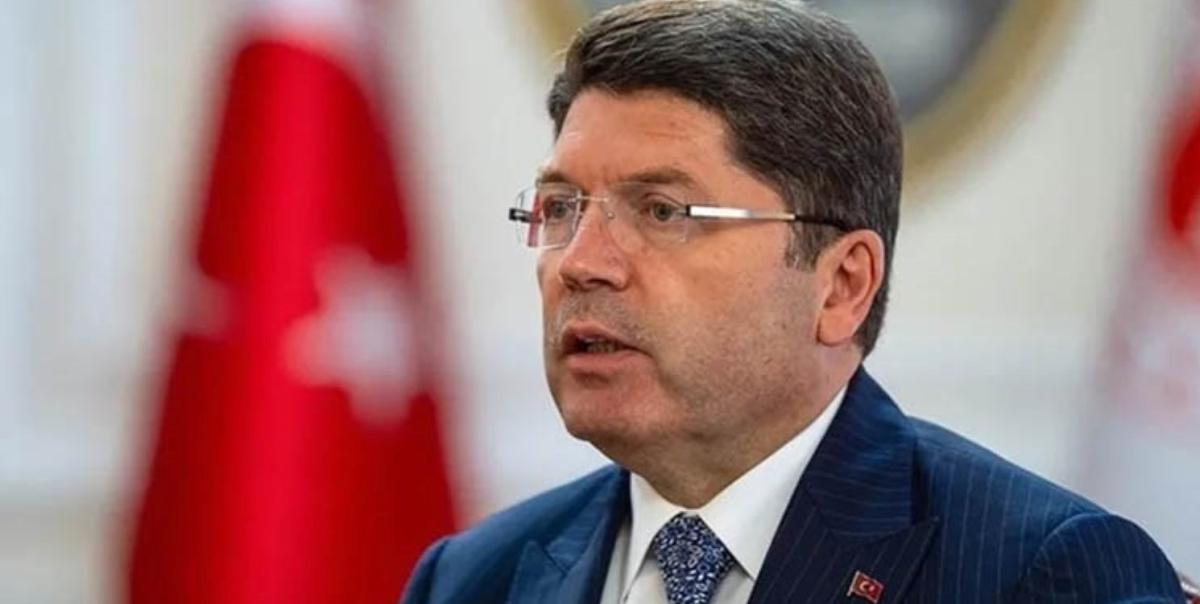 Uludağ'daki Otel Yangınında 4 Tutuklama: Bakan Tunç'tan Soruşturma Açıklaması 2 uludagdaki-otel-yangininda-4-tutuklama-bakan-tunctan-sorusturma-aciklamasi-xjYFAjpi.jpg