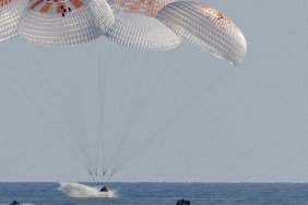 Uzayda 9 Ay Sıkışıp Kalan İki Cesur Astronot, Dünya'ya Dönüş Yolculuğuna Çıkıyor! 3 uzayda-9-ay-sikisip-kalan-iki-cesur-astronot-dunyaya-donus-yolculuguna-cikiyor-fe8KCwhf.jpg