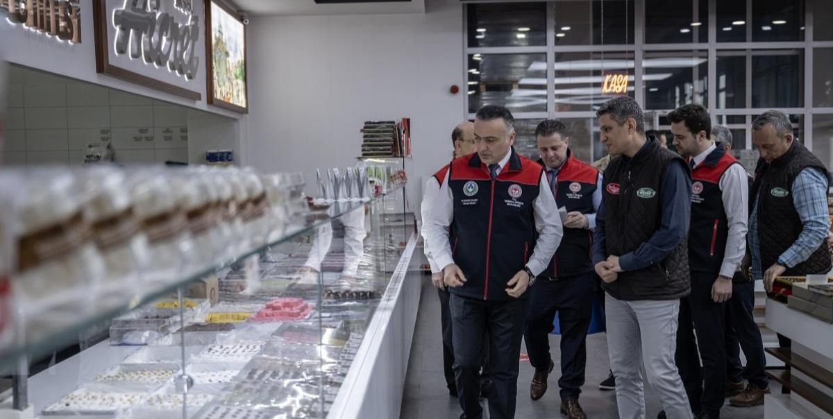 Vatandaşın Sağlığı İçin Gıda Denetimleri Artarak Devam Ediyor 2 vatandasin-sagligi-icin-gida-denetimleri-artarak-devam-ediyor-34N4GqwQ.jpg