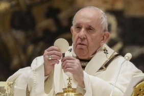 Vatikan'dan Şok Açıklama: Papa İki Kez Kriz Geçirdi! Dünyayı Sarsan Olay! 6 vatikandan-sok-aciklama-papa-iki-kez-kriz-gecirdi-dunyayi-sarsan-olay-QayNkiFJ.jpg