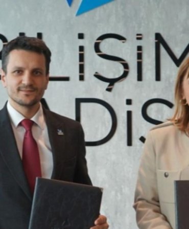 Yapay Zekâ Girişimlerine Uluslararası Kapı Aralanıyor: Bilişim Vadisi ve İş Bankası'ndan Stratejik Hamle 4 yapay-zek-girisimlerine-uluslararasi-kapi-aralaniyor-bilisim-vadisi-ve-is-bankasindan-stratejik-hamle-WPHBlHkl.jpg