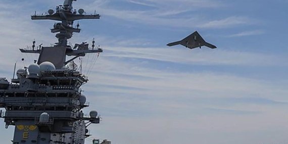 ABD Donanmasına Ait FA-18E Savaş Uçağı Kızıldeniz’de Denize Düştü