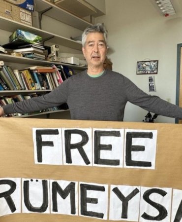 ABD’li Profesör Türkiye’deki Üniversite Öğrencisi İçin Açlık Grevine Başladı 2 abdli-profesor-turkiyedeki-universite-ogrencisi-icin-aclik-grevine-basladi-2Ye2b3hG.jpg