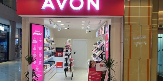 Avon, Türkiye’deki 88. Satış Noktasını Tepe Nautilus AVM’de Açtı