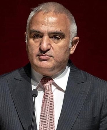 Bakan Ersoy Erzurum’da Vurguladı: Türkiye'nin Petrolü Turizm 10 bakan-ersoy-erzurumda-vurguladi-turkiyenin-petrolu-turizm-9BDGTZzy.jpg