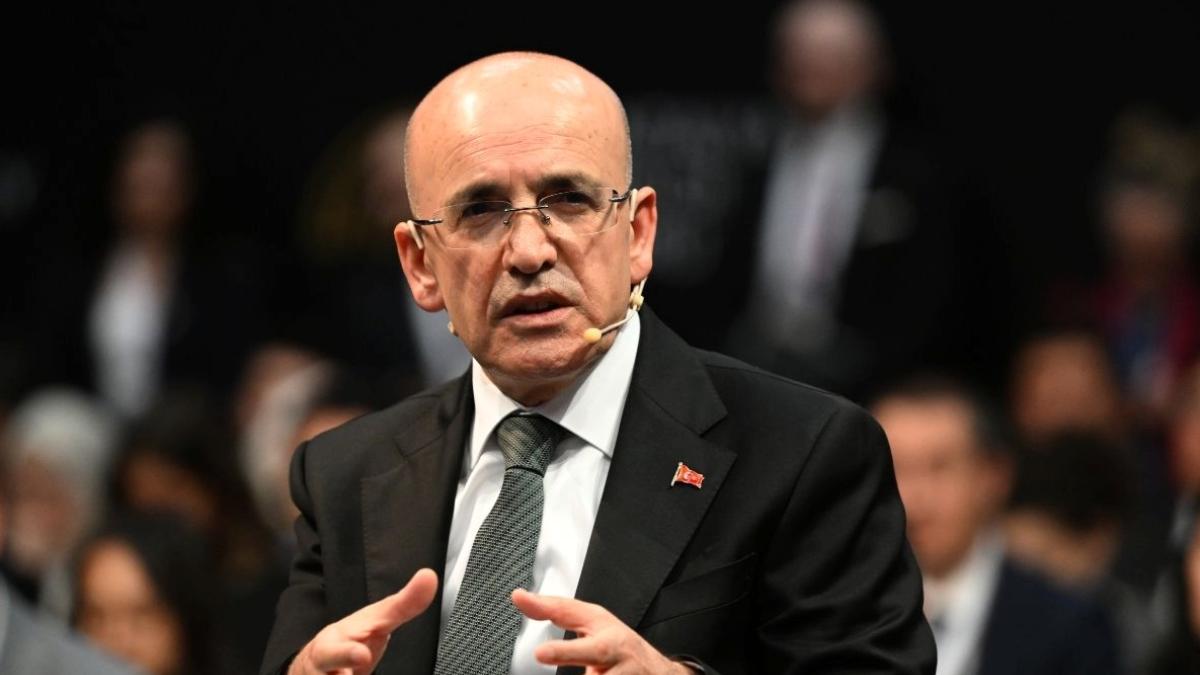 Bakan Mehmet Şimşek New York’ta Yatırımcılarla Buluştu 2 bakan-mehmet-simsek-new-yorkta-yatirimcilarla-bulustu-K5WbvI6h.jpg