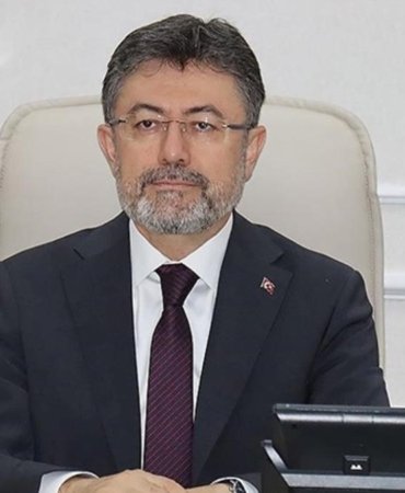 Bakan Yumaklı Şehir ve Tarım Panelinde Uyardı: Tarım, Savunma Kadar Stratejik Bir Alan 2 bakan-yumakli-sehir-ve-tarim-panelinde-uyardi-tarim-savunma-kadar-stratejik-bir-alan-ZRq3iTXk.jpg