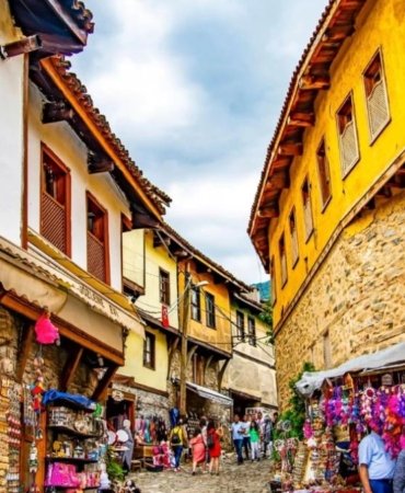 Bursa yürüyerek gezilebilecek en iyi şehirler listesinde ilk 10’a girdi 9 bursa-yuruyerek-gezilebilecek-en-iyi-sehirler-listesinde-ilk-10a-girdi-j8NYUvuD.jpg