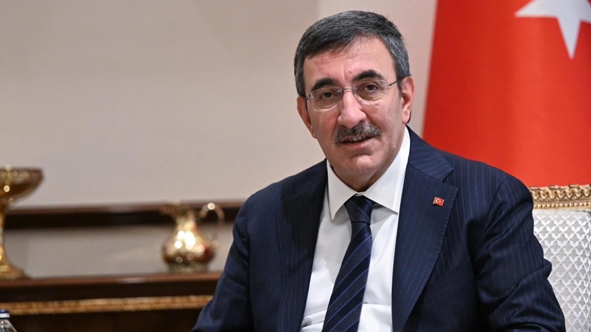 Cevdet Yılmaz: ABD’nin Gümrük Tarifeleri Türkiye’ye Yeni Fırsatlar da Getirebilir 2 cevdet-yilmaz-abdnin-gumruk-tarifeleri-turkiyeye-yeni-firsatlar-da-getirebilir-nTMbQRDT.jpg