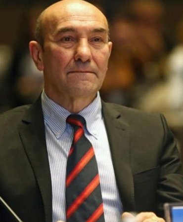 CHP Kurultayında Sürpriz Adaylık: Ümit Uysal Genel Başkanlığa Talip Oldu, Tunç Soyer'den Net Açıklama 9 chp-kurultayinda-surpriz-adaylik-umit-uysal-genel-baskanliga-talip-oldu-tunc-soyerden-net-aciklama-gBCVehgl.jpg
