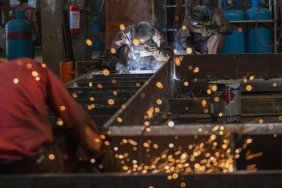Çin’de İmalat Çarkları Yavaşladı: PMI 16 Ayın En Düşüğünde 2 cinde-imalat-carklari-yavasladi-pmi-16-ayin-en-dusugunde-xqTmT9dT.jpg