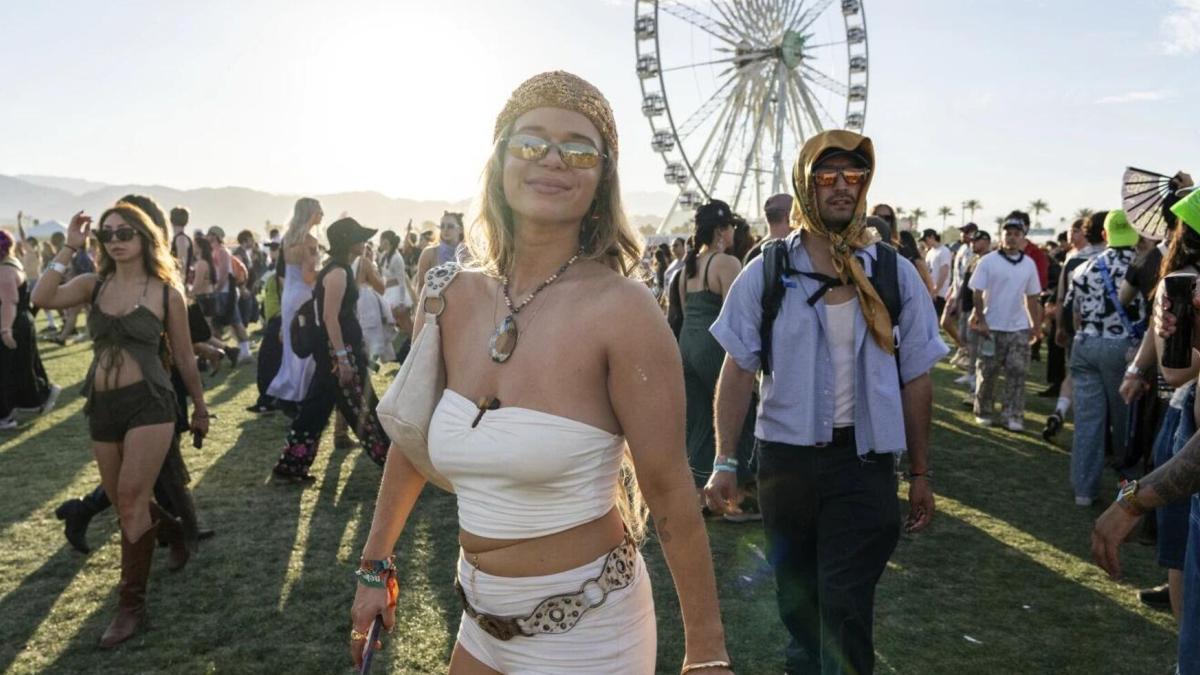 Coachella 2025: Müzik Tutkusunu Yakan Fiyatlar ve Aşırı Sıcaklıklar Gündemde 2 coachella-2025-muzik-tutkusunu-yakan-fiyatlar-ve-asiri-sicakliklar-gundemde-UaaK2MHB.jpg
