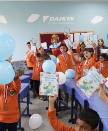 Daikin’in “Temiz Hava Elçileri” Projesi 2 Bin 275 Çocuğa Ulaştı 9 daikinin-temiz-hava-elcileri-projesi-2-bin-275-cocuga-ulasti-DvYm1gJN.jpg