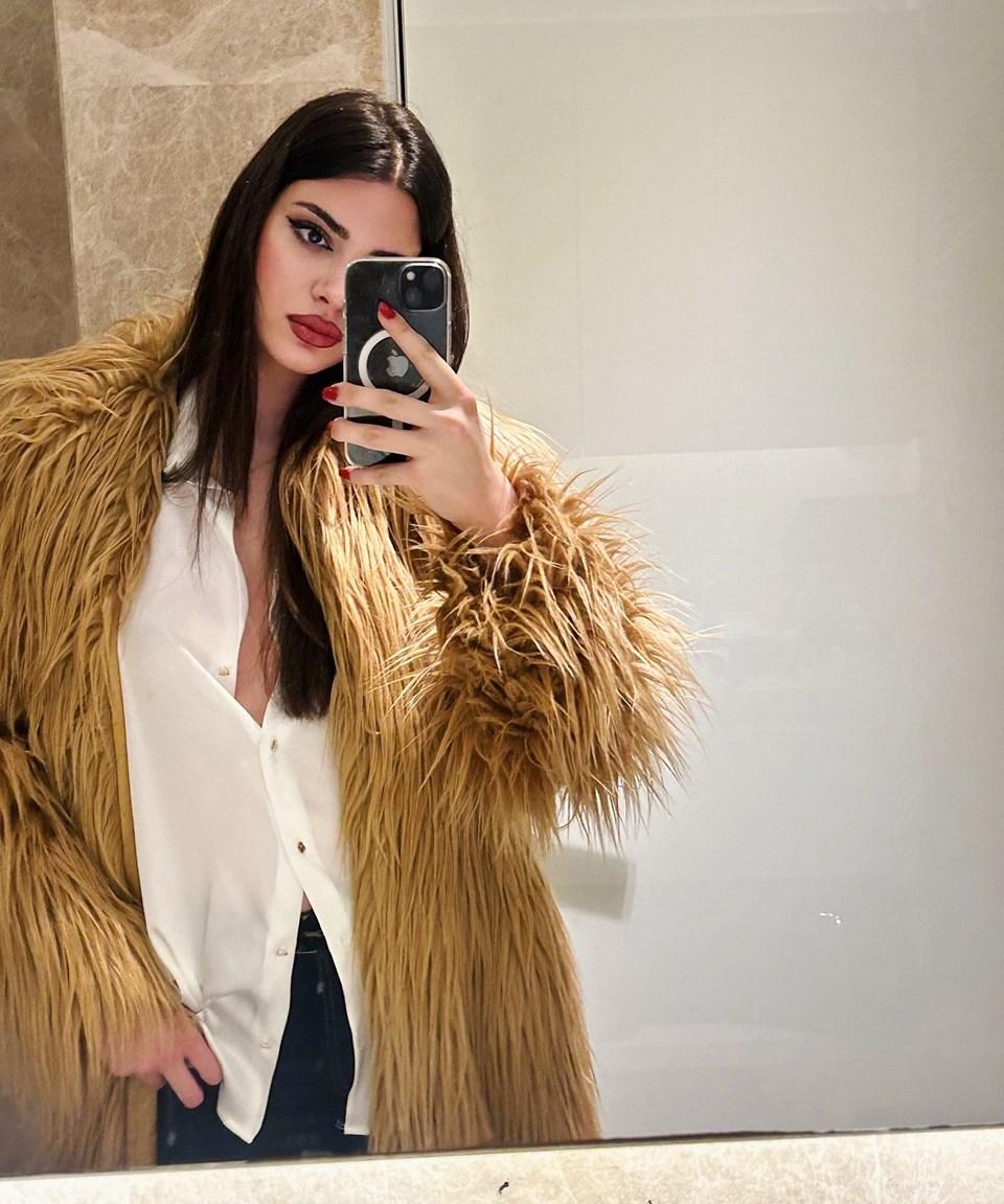 Defne Samyeli'nin Kızı Derin Talu'dan Şok Açıklama: 'Survivor'a Katılmak Üzereydim, Ama... 1 Derin Talu'nun Survivor İtirafı ve İlişki Kriterleri
