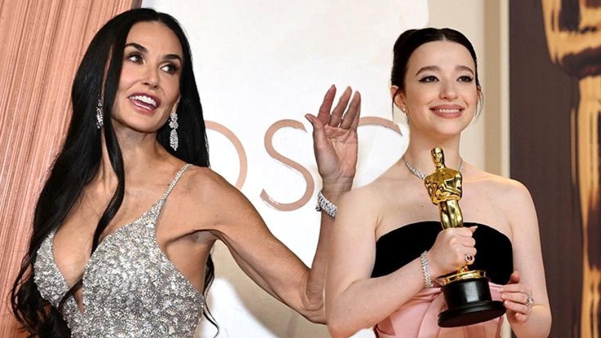Demi Moore'un Oscar Hayalinin Yıkılışı: Sanat Dünyasında Derin Bir Hayal Kırıklığı 3 demi-mooreun-oscar-hayalinin-yikilisi-sanat-dunyasinda-derin-bir-hayal-kirikligi-T3gHcJZY.jpg