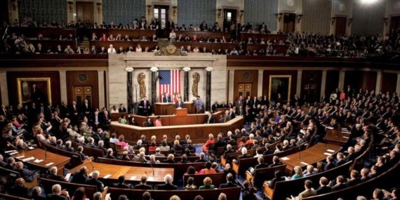 Elizabeth Warren: “Trump’ın Ticaret Savaşı, ABD ve Dünya Ekonomisini Çökertir”