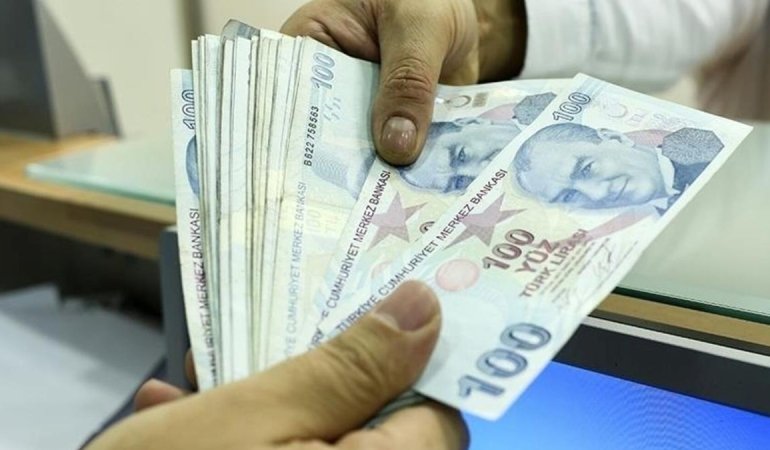 Emeklilere Müjde: 1000 TL Bayram İkramiyesi Farkı 3 Nisan’da Ödeniyor 6 emeklilere-mujde-1000-tl-bayram-ikramiyesi-farki-3-nisanda-odeniyor-jwJgaVLi.jpg
