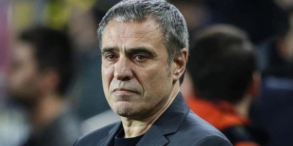 Ersun Yanal’ın Annesi Bahriye Yanal Hayatını Kaybetti