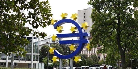 Euro Bölgesi’nde İşsizlik Düşüşte: Gençler Hâlâ Risk Altında