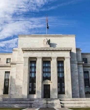Fed'den Çarpıcı Uyarı! Ticaret Savaşları Finansal Sistemi Tehdit Ediyor 3 fedden-carpici-uyari-ticaret-savaslari-finansal-sistemi-tehdit-ediyor-r8QrTSPh.jpg