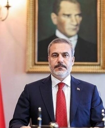 Fidan’dan Suriye ve İsrail Mesajı: “Kimseyle Çatışma Niyetimiz Yok, Ama Seyirci de Kalmayız” 4 fidandan-suriye-ve-israil-mesaji-kimseyle-catisma-niyetimiz-yok-ama-seyirci-de-kalmayiz-Xv6tLqzx.jpg