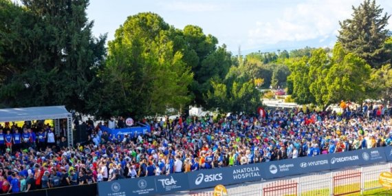Gloria Hotels & Resorts, Runtalya Maratonu’nda Parıltı Derneği İçin Koştu
