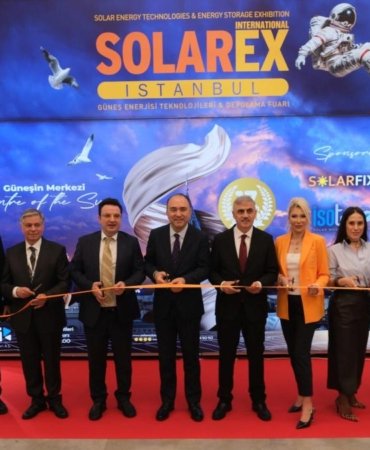 Güneş Enerjisi Dünyası İstanbul’da Buluştu! SolarEX 2025 Rekor Katılımla Başladı 5 gunes-enerjisi-dunyasi-istanbulda-bulustu-solarex-2025-rekor-katilimla-basladi-BjDq2Kid.jpg