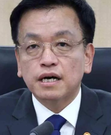 Güney Kore’de Muhalefetten Yeni Hamle: Maliye Bakanı Choi için Azil Önergesi Mecliste 3 guney-korede-muhalefetten-yeni-hamle-maliye-bakani-choi-icin-azil-onergesi-mecliste-GSk5nhbx.jpg