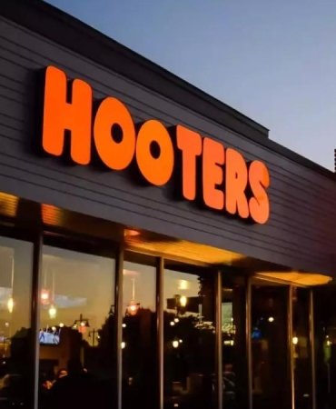 Hooters iflas sürecine girdi: Efsane restoran zinciri yeniden yapılanmaya gidiyor 10 hooters-iflas-surecine-girdi-efsane-restoran-zinciri-yeniden-yapilanmaya-gidiyor-KSOkqbRX.jpg