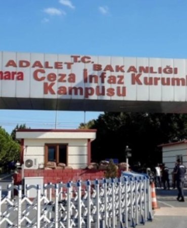 İBB Soruşturmasında Tutuklanan İsimler Farklı Cezaevlerine Sevk Ediliyor 3 ibb-sorusturmasinda-tutuklanan-isimler-farkli-cezaevlerine-sevk-ediliyor-m5R4npXi.jpg