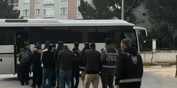 İBB Yolsuzluk Soruşturmasında 18 Tutuklama