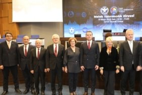 İzmir’de Melek Yatırımcılık Zirvesi: Girişimciliğe Yön Verenler Bir Araya Geldi 9 izmirde-melek-yatirimcilik-zirvesi-girisimcilige-yon-verenler-bir-araya-geldi-hkfXLI8Q.jpg