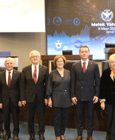 İzmir’de Melek Yatırımcılık Zirvesi: Girişimciliğe Yön Verenler Bir Araya Geldi 8 izmirde-melek-yatirimcilik-zirvesi-girisimcilige-yon-verenler-bir-araya-geldi-hkfXLI8Q.jpg