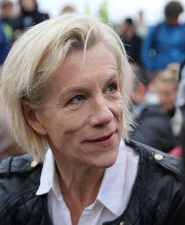 Juliet Stevenson: Gazze Üzerine Konuşmayı Asla Bırakmayacak! İşte Gerçek Nedenler! 10 juliet-stevenson-gazze-uzerine-konusmayi-asla-birakmayacak-iste-gercek-nedenler-6DT16DMD.jpg