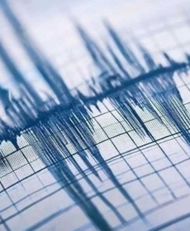 Marmara'da 6,2 Büyüklüğünde Deprem: AFAD'dan Kritik Uyarılar 5 marmarada-62-buyuklugunde-deprem-afaddan-kritik-uyarilar-nsN5uCqG.jpg