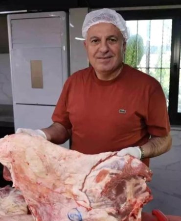 Mühürsüz Et Uyarısı: Adana Kebapçısından Kaçak Kesim Tehlikesine Sert Tepki 8 muhursuz-et-uyarisi-adana-kebapcisindan-kacak-kesim-tehlikesine-sert-tepki-FbM9wTVV.jpg