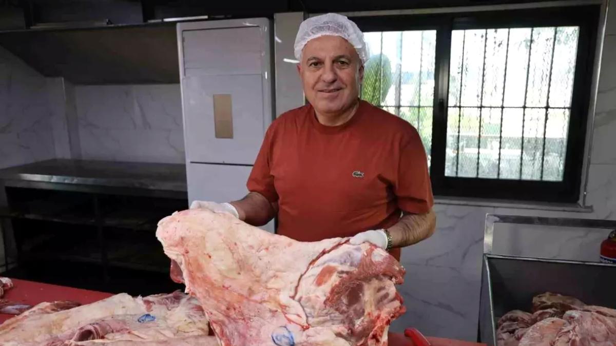 Mühürsüz Et Uyarısı: Adana Kebapçısından Kaçak Kesim Tehlikesine Sert Tepki 2 muhursuz-et-uyarisi-adana-kebapcisindan-kacak-kesim-tehlikesine-sert-tepki-FbM9wTVV.jpg