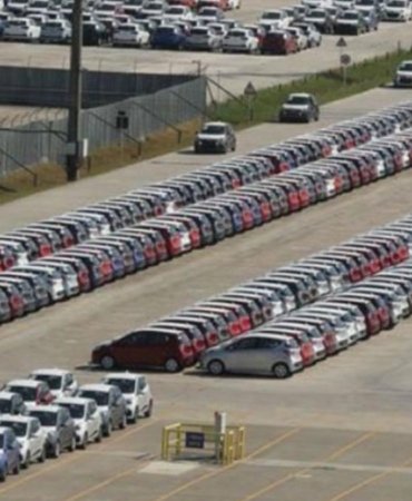 Otomotiv Üretiminde Yüzde 9'luk Düşüş: Sektörün Geleceği Tehlikede! 3 otomotiv-uretiminde-yuzde-9luk-dusus-sektorun-gelecegi-tehlikede-U9hTQg9Y.jpg