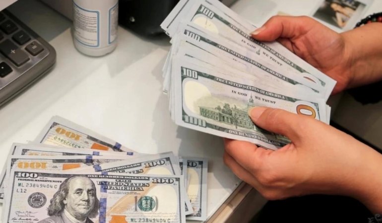 Özel Sektörün Yurt Dışı Kredi Borcu Şubat Ayında 179,2 Milyar Dolara Yükseldi 1 ozel-sektorun-yurt-disi-kredi-borcu-subat-ayinda-1792-milyar-dolara-yukseldi-pJEuHUZy.jpg