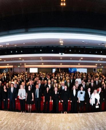sabanci-vakfi-50-yilini-ozel-bir-geceyle-kutladi-bwetCMLZ.jpg