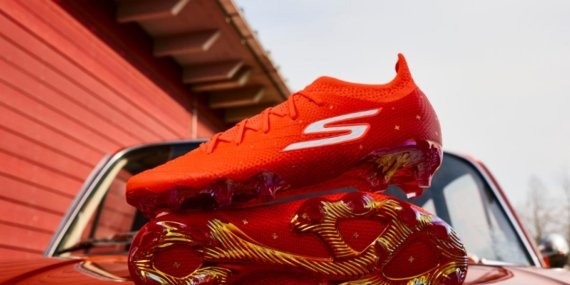 Skechers ve Harry Kane İş Birliğiyle SKX_1.5 Player Edition Krampon Sahalarda