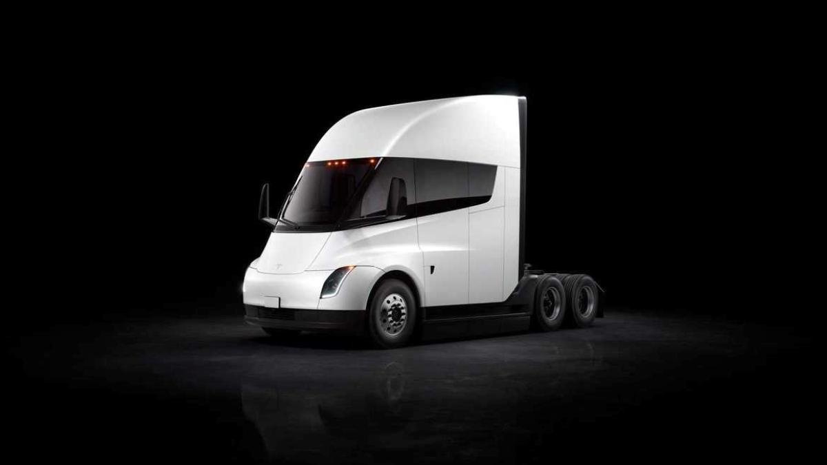 Tesla Semi Zor Günler Geçiriyor: Fiyatlar Uçtu, Gelecek Belirsiz 2 tesla-semi-zor-gunler-geciriyor-fiyatlar-uctu-gelecek-belirsiz-lgrHCt3D.jpg