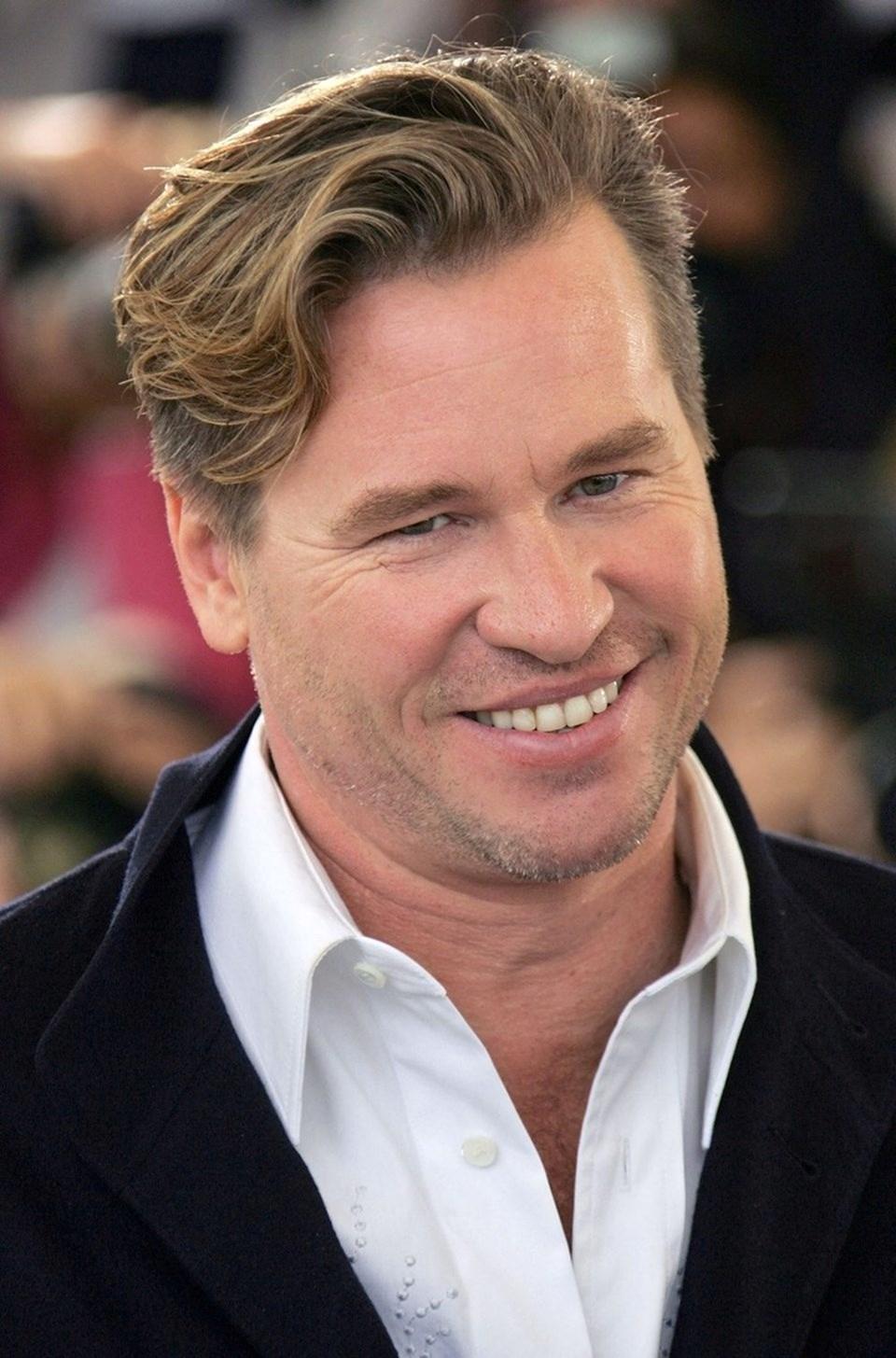 Top Gun Yıldızı Val Kilmer'ın Ölüm Nedeni Açıklandı: Hayranlarını Şoke Eden Gerçek! 1 Usta Oyuncu Val Kilmer Hayatını Kaybetti