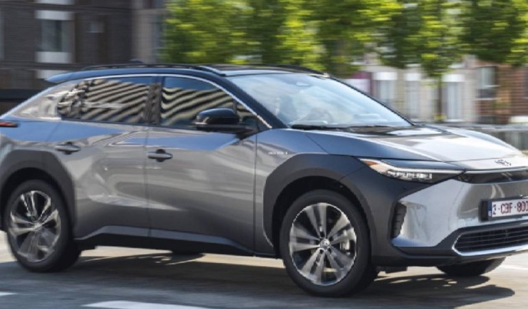 Toyota, Elektrikli Geleceğe Geç Kalmadı: 2027’ye Kadar 1 Milyon EV Hedefi 1 toyota-elektrikli-gelecege-gec-kalmadi-2027ye-kadar-1-milyon-ev-hedefi-uhMZr2JW.jpg