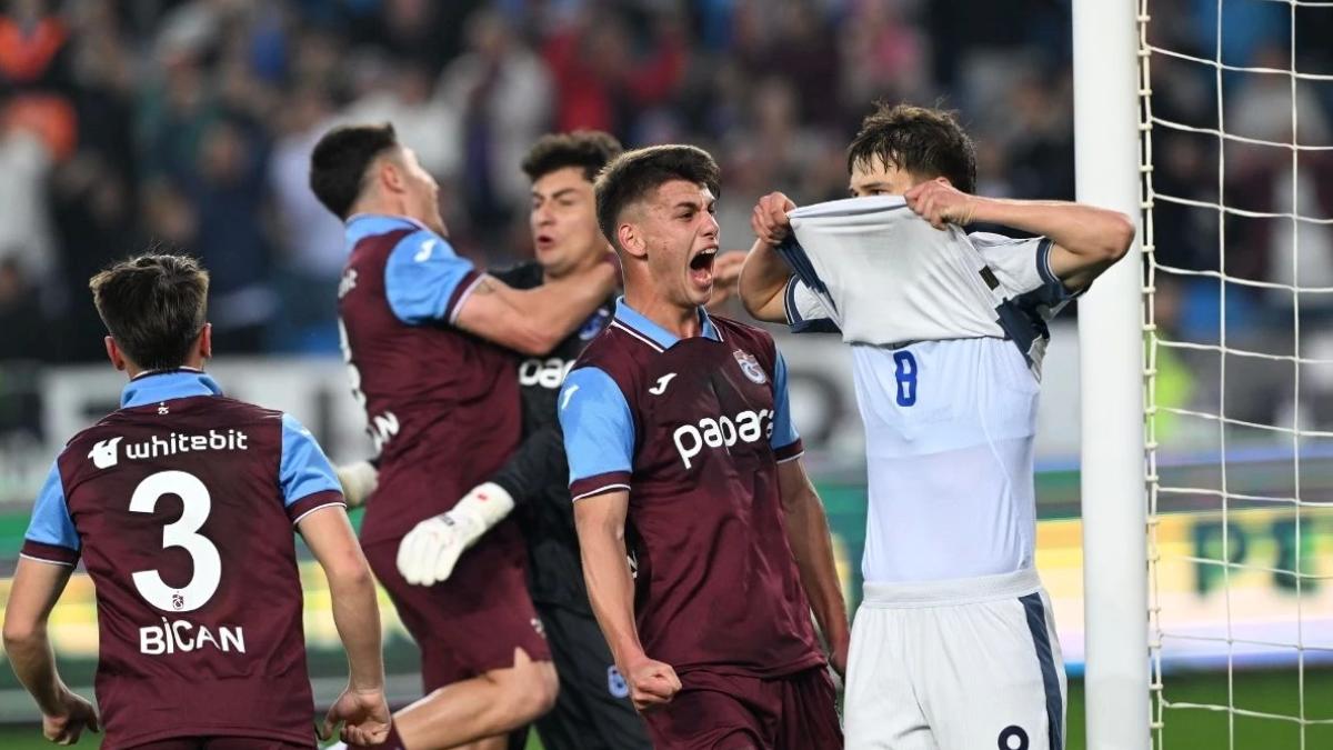 Trabzonspor'dan Inter'e Tarihi Zafer Gençlik Ligi'nde Yarı Final Bileti Gelirken Seyirci Rekoru Kırıldı 2 trabzonspordan-intere-tarihi-zafer-genclik-liginde-yari-final-bileti-gelirken-seyirci-rekoru-kirildi-VfuRnsRQ.jpg